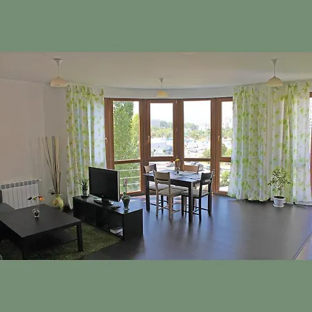 Flora Centrum Apartment *